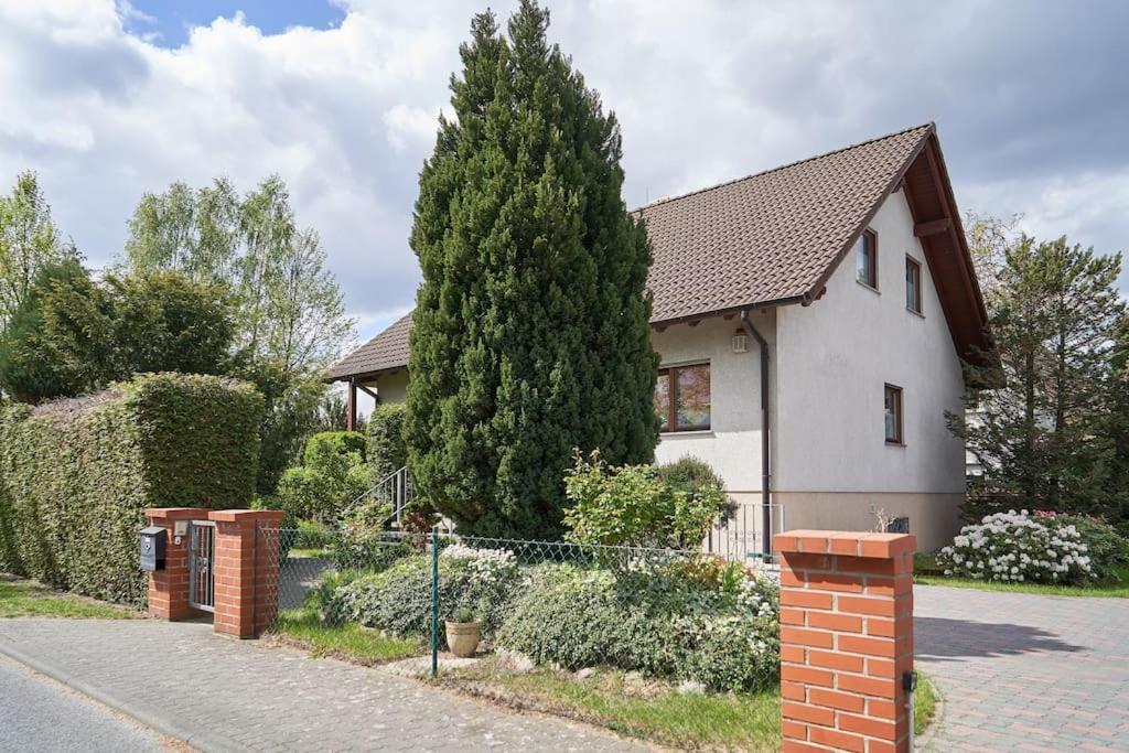 Ferienwohnung Am Stadtrand Von Berlin Neu Buch Exterior foto